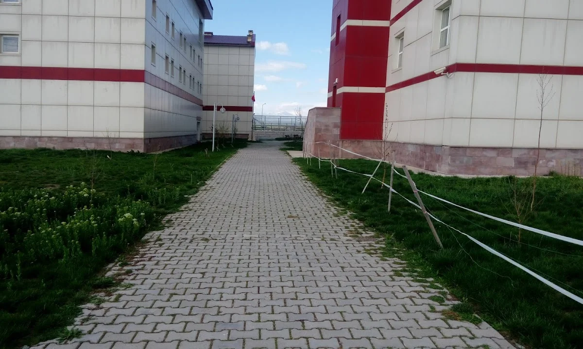 Abdurrahim Arvasi Kyk Kız Öğrenci Yurdu Fotoğraf3