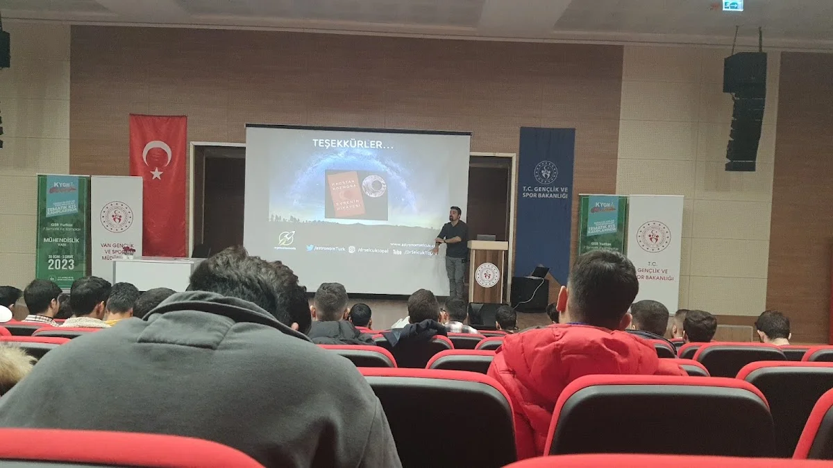 Aişe Sıddıka Kyk Kız Öğrenci Yurdu Fotoğraf3