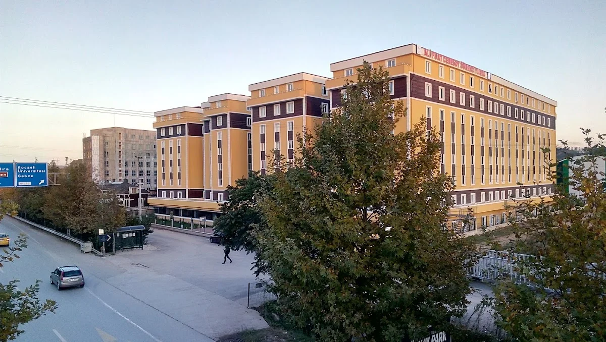 Ali Fuat Cebesoy Kyk Erkek Öğrenci Yurdu Cover