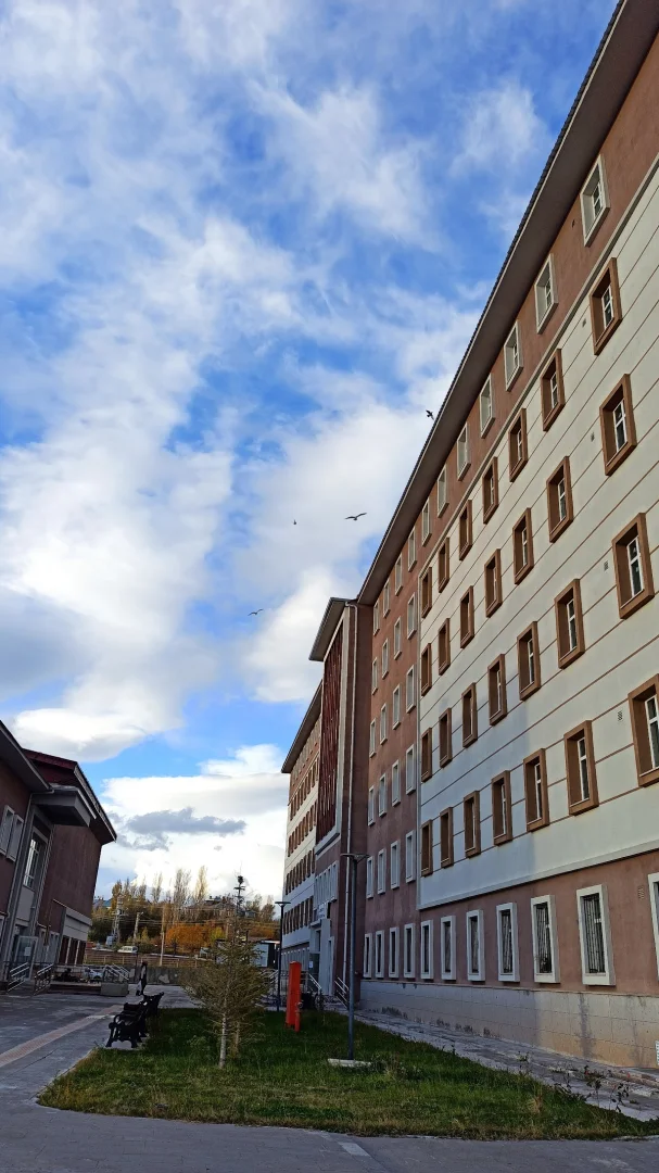 Amine Hatun Kyk Kız Öğrenci Yurdu Fotoğraf3