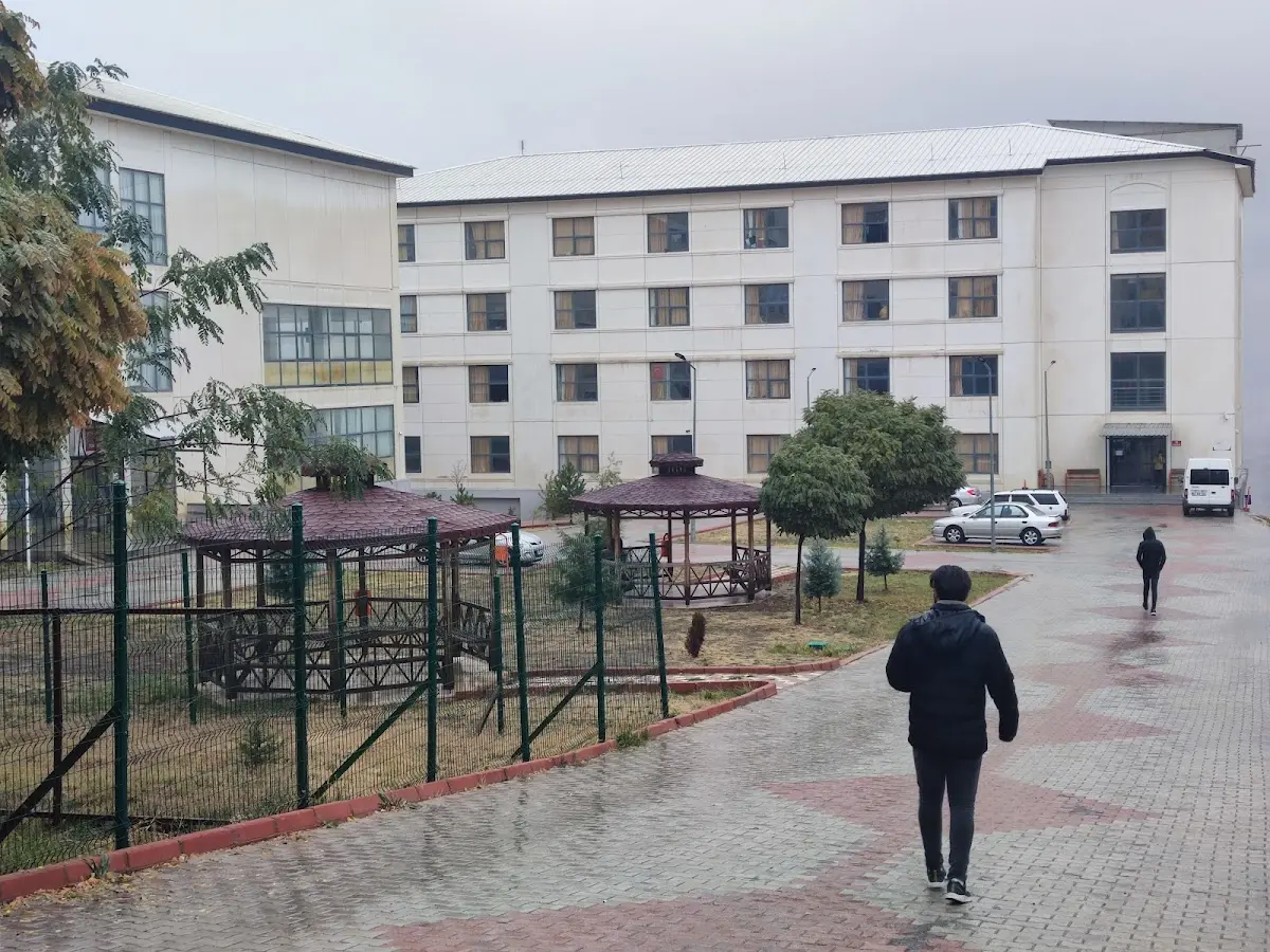 Arapgir Kyk Kız Ve Erkek Öğrenci Yurdu Fotoğraf2
