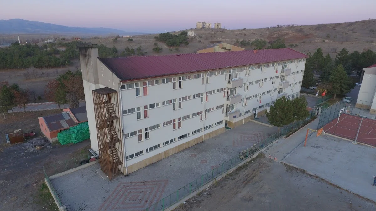 Artova Kyk Kız Ve Erkek Öğrenci Yurdu Cover