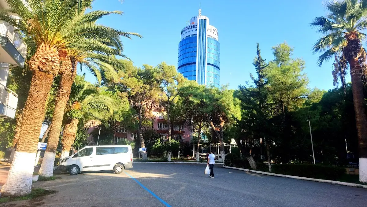 Atatürk İnciraltı Kyk Erkek Öğrenci Yurdu Fotoğraf2