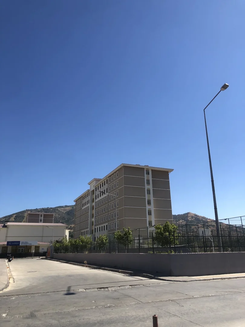 Aydın Adnan Menderes Kyk Kız Öğrenci Yurdu Fotoğraf3