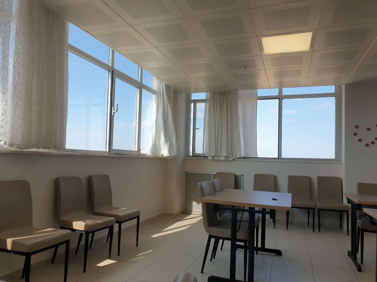 Ayvalık Kyk Kız Ve Erkek Öğrenci Yurdu Fotoğraf2