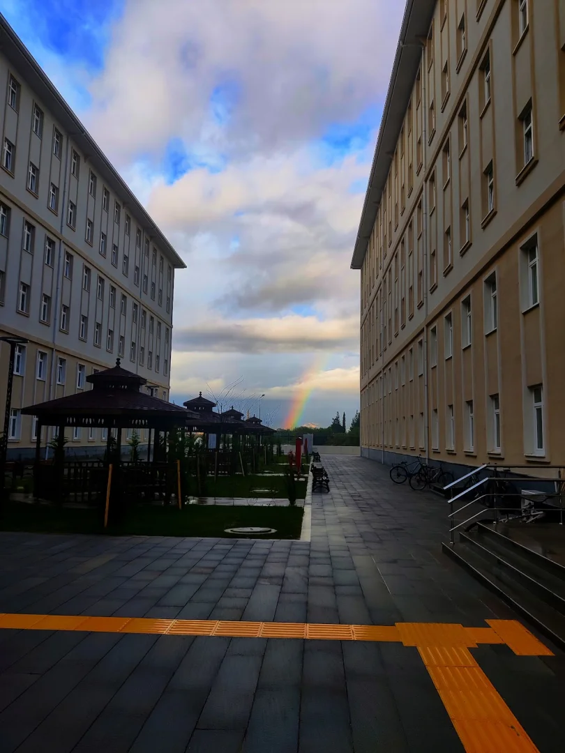 Bezm-i Alem Valide Sultan KYK Kız Öğrenci Yurdu Fotoğraf3