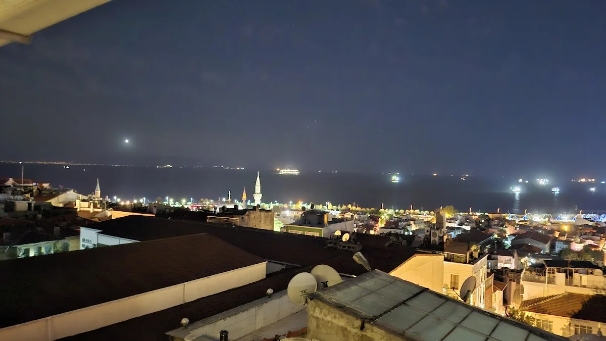 Çemberlitaş Kyk Kız Öğrenci Yurdu Cover