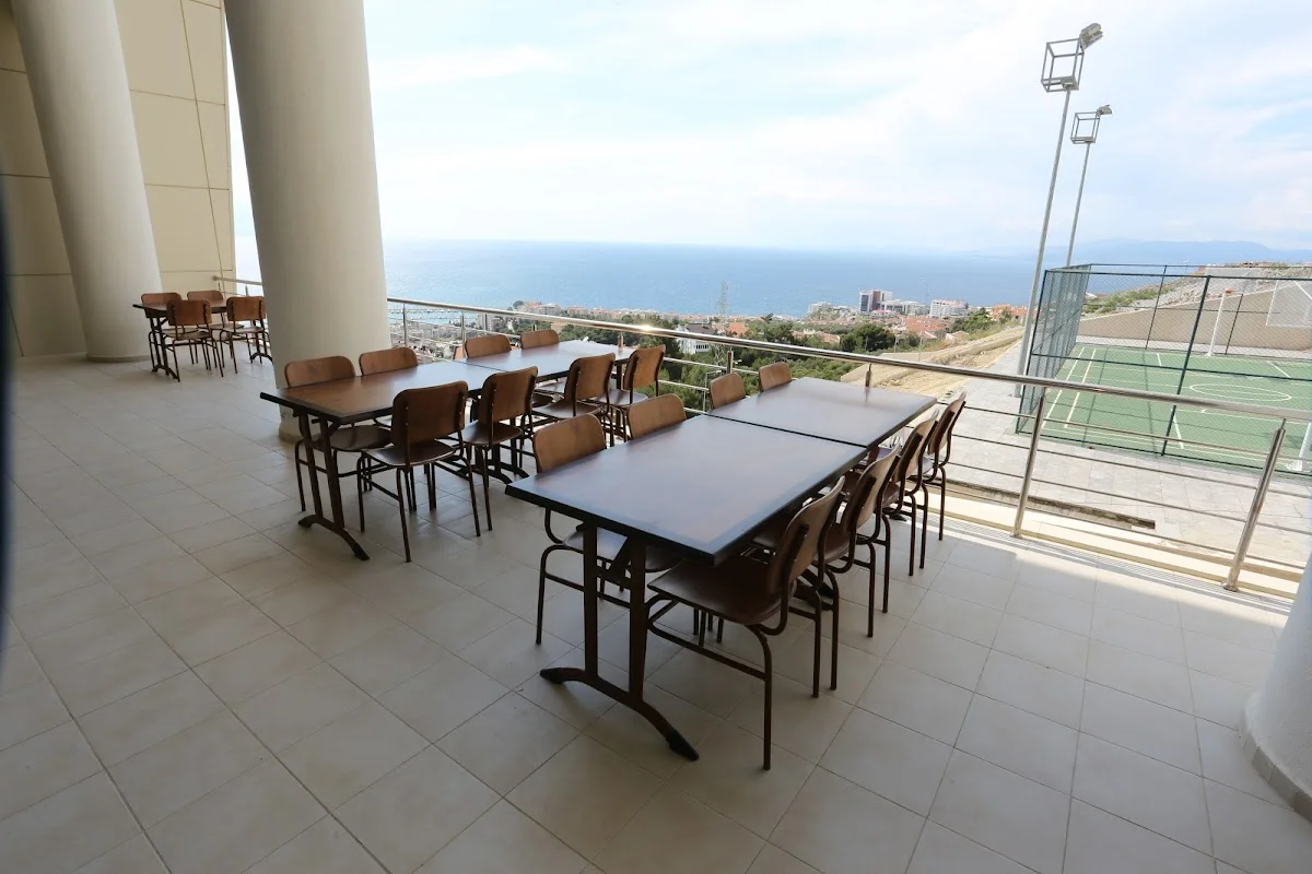 Efe Ayşe Kyk Kız Öğrenci Yurdu Müdürlüğü Fotoğraf2