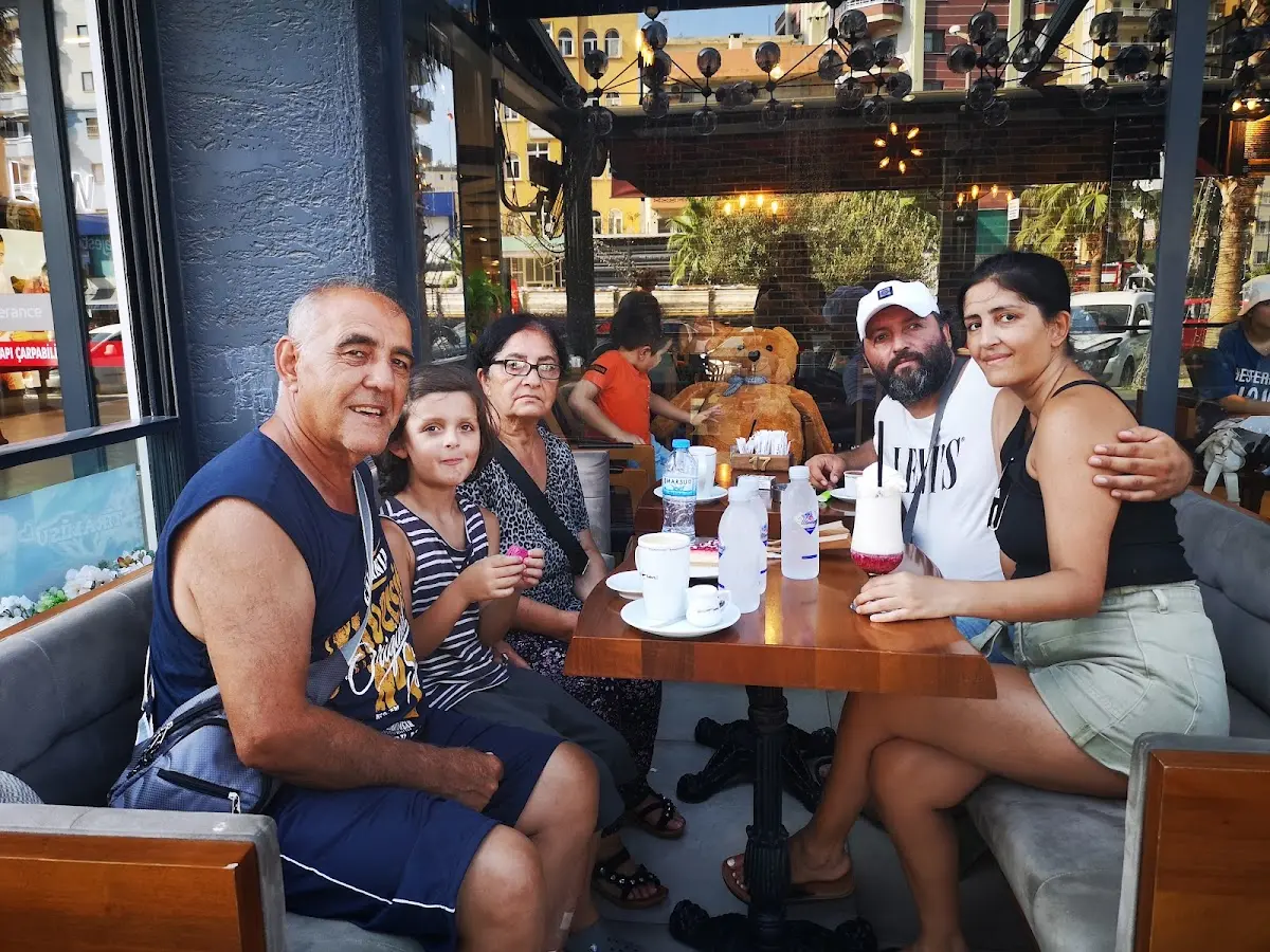 Erdemli Kız Kalesi Kyk Kız Ve Erkek Öğrenci Yurdu Cover