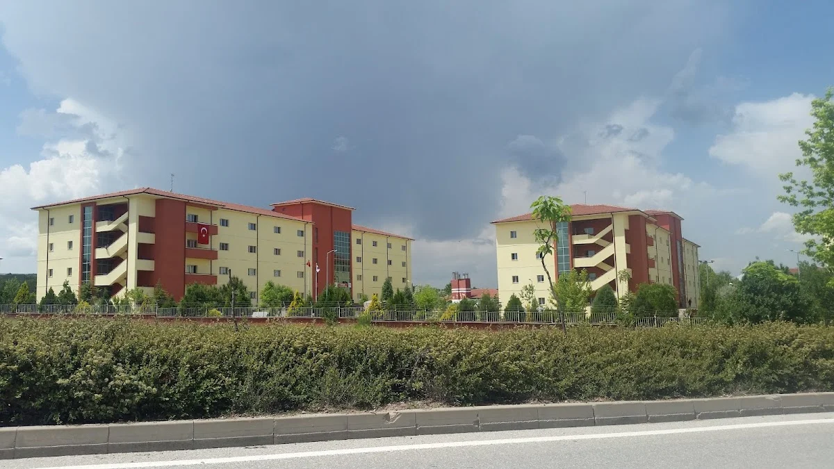 Eskişehir Kyk Kız Öğrenci Yurdu Cover