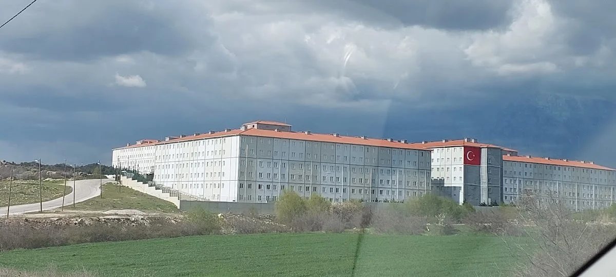 Evladı Fatihan Kyk Kız Öğrenci Yurdu Cover