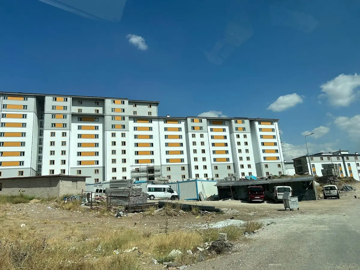 Gölbaşı Kyk Erkek Öğrenci Yurdu Fotoğraf2