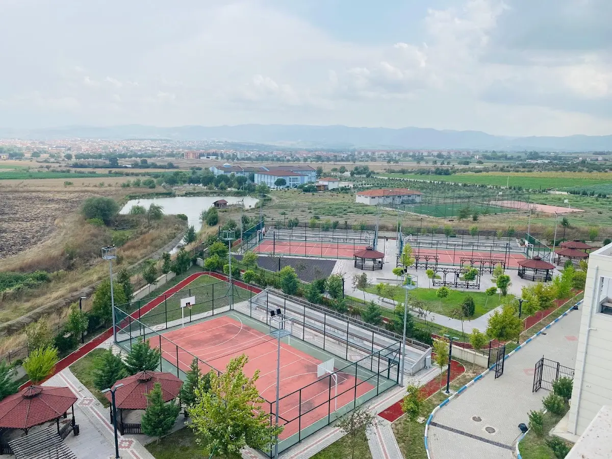 Gönenli Mehmet Efendi Kyk Kız Ve Erkek Yurdu Cover