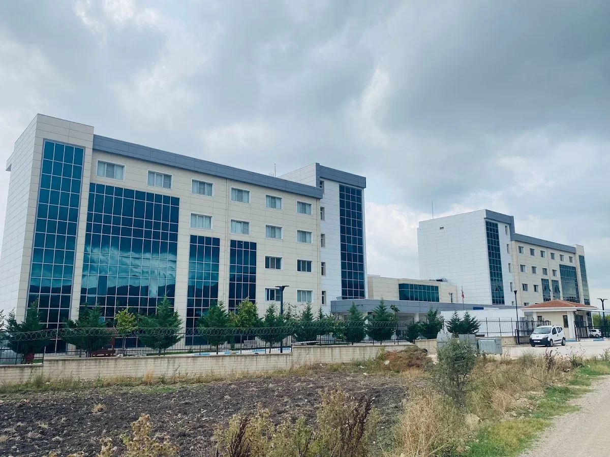 Gönenli Mehmet Efendi Kyk Kız Ve Erkek Yurdu Fotoğraf3