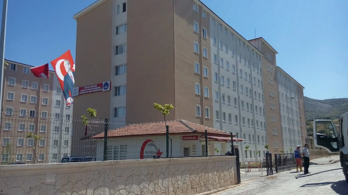Gülsüm Ana Kyk Kız Öğrenci Yurdu