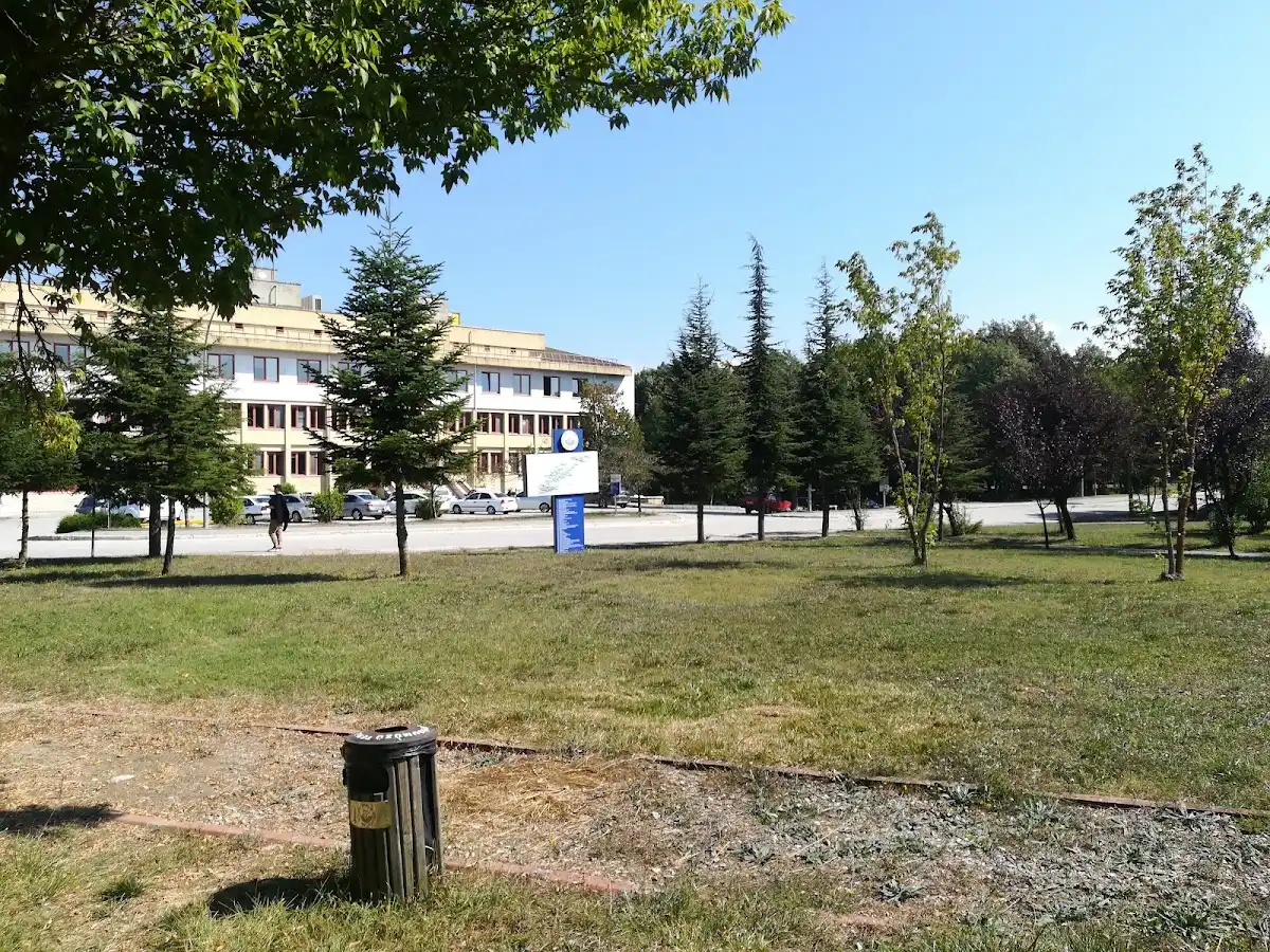 Hayreddin Tokadi Kyk Kız Öğrenci Yurdu Cover