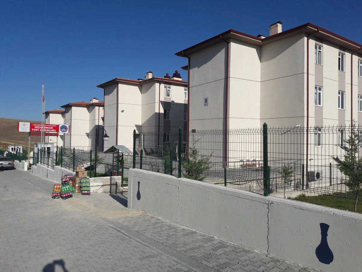 Hezar Dinari Kyk Erkek Öğrenci Yurdu