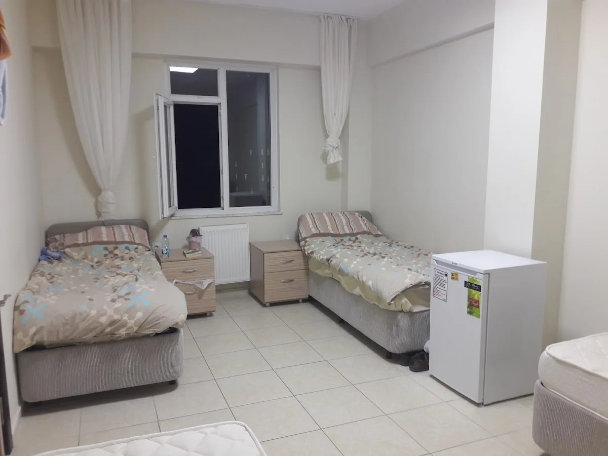 Hezar Dinari Kyk Erkek Öğrenci Yurdu Fotoğraf2