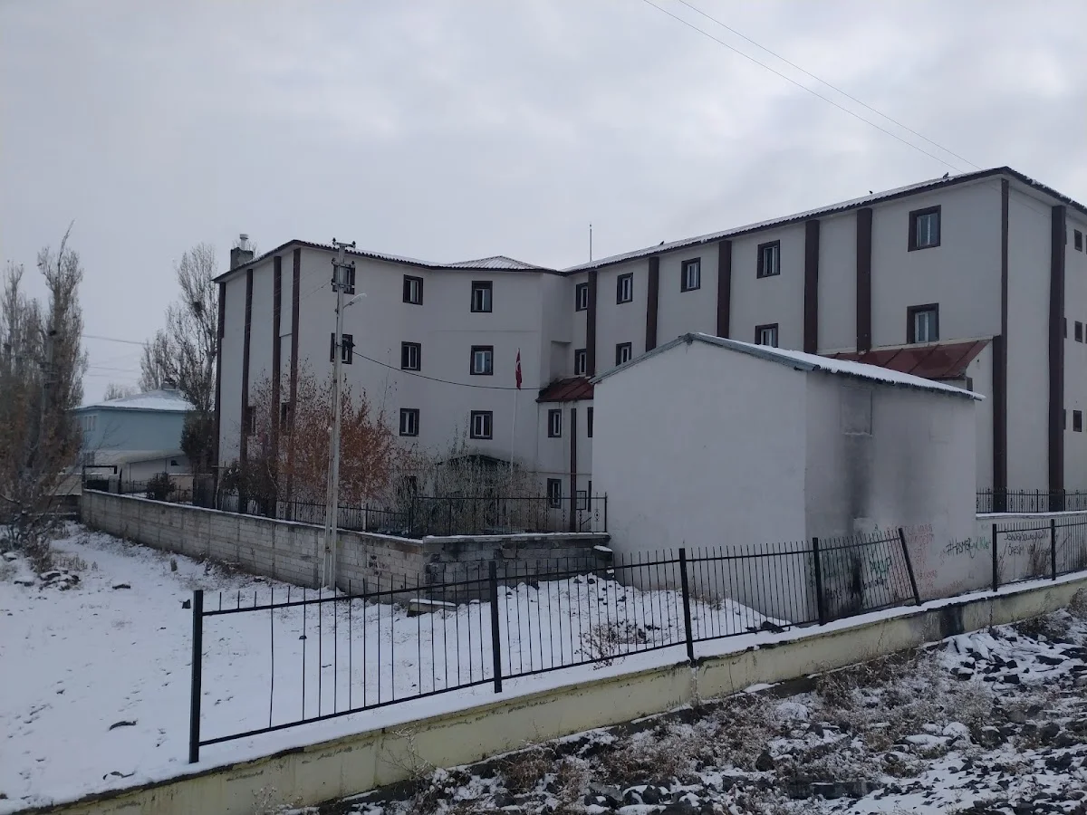 Horasan Kyk Kız Ve Erkek Öğrenci Yurdu Müdürlüğü