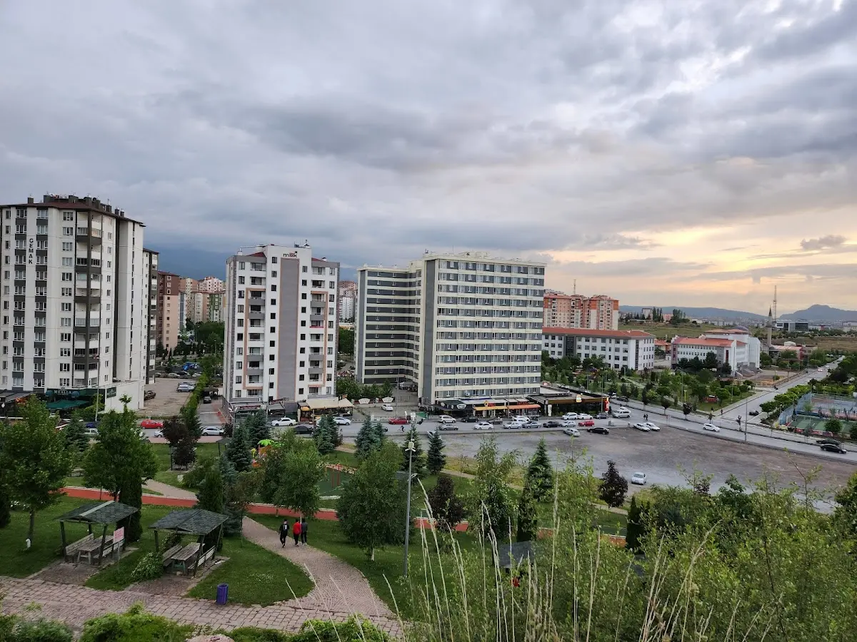 Hunat Hatun Kyk Kız Öğrenci Yurdu Cover