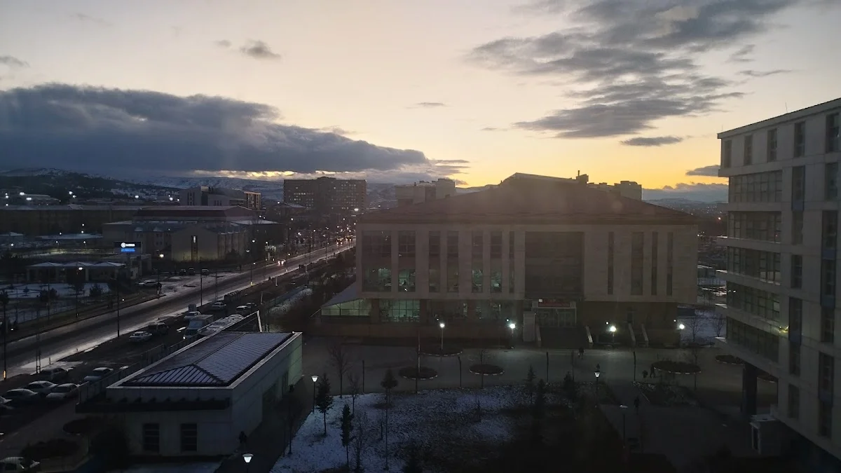 Kadı Burhaneddin Kyk Erkek Öğrenci Yurdu