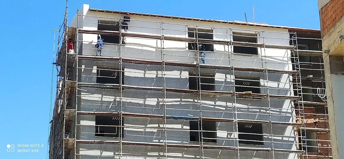 Kadınhanı Ali Fatma Sündüs Kyk Kız Erkek Yurdu Cover