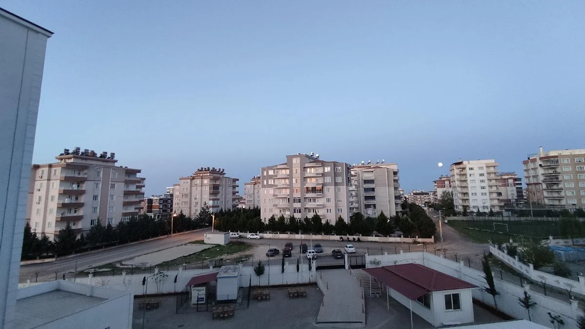 Kahta Kyk Kız Ve Erkek Öğrenci Yurdu