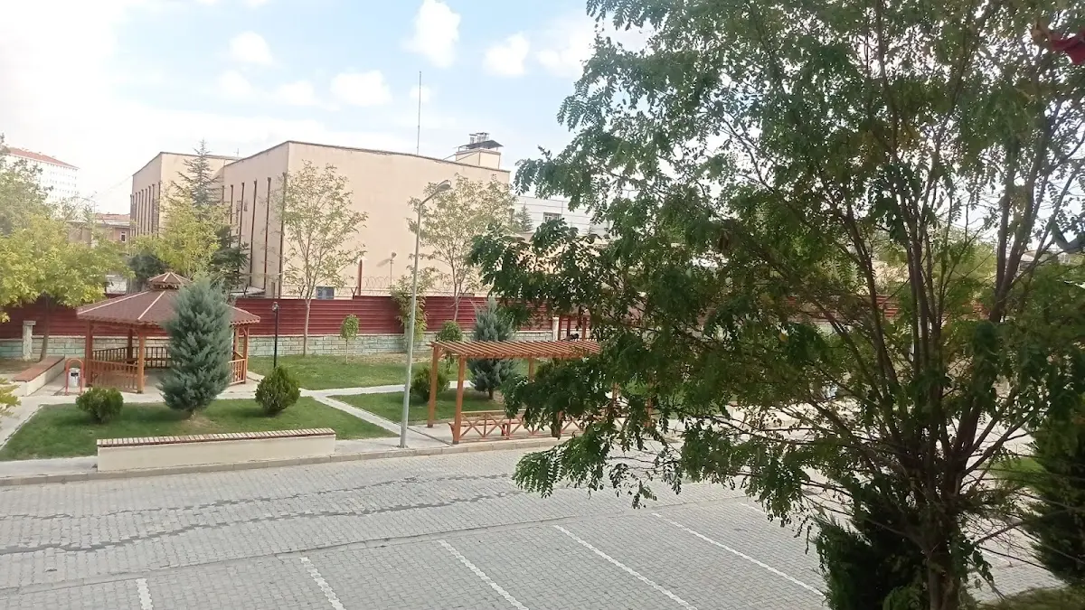 Karamanoğlu Mehmetbey Kyk Erkek Öğrenci Yurdu Cover