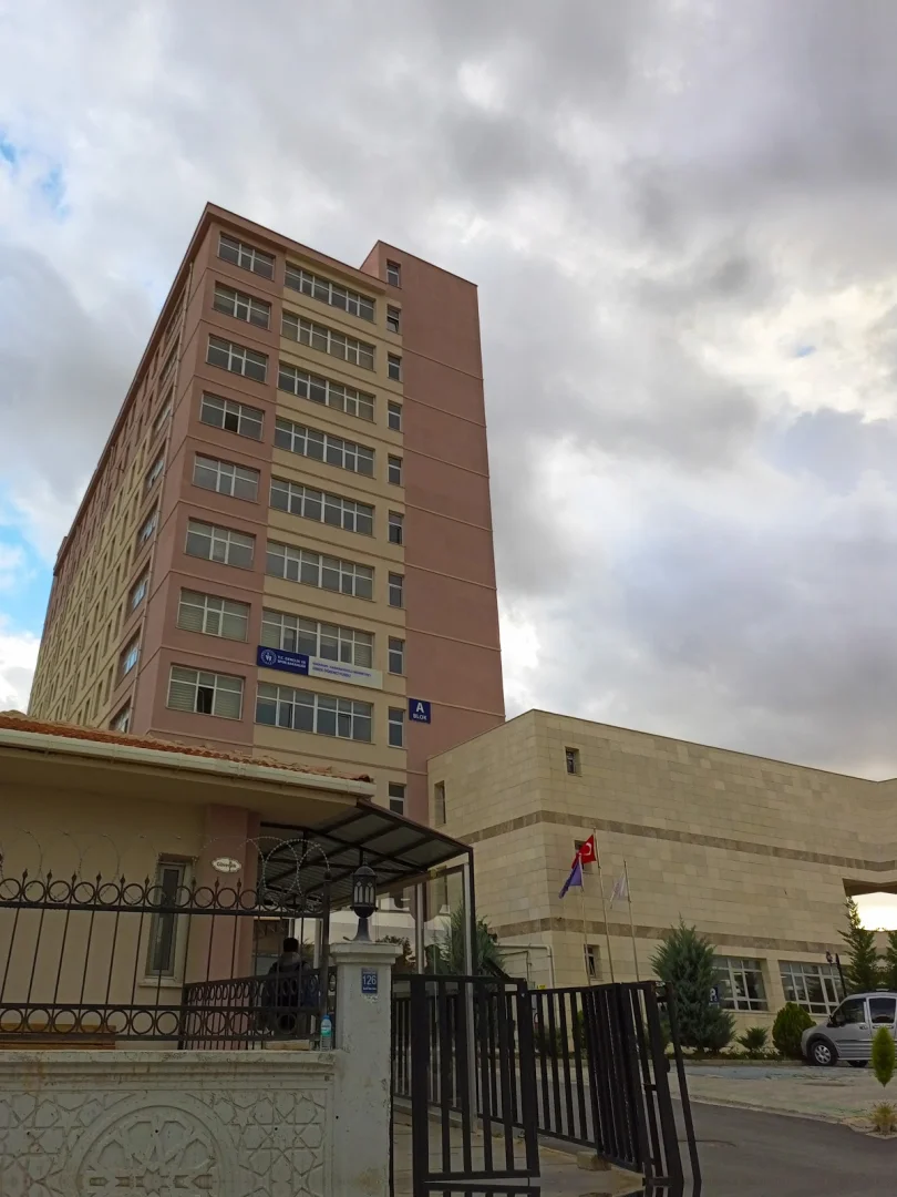 Karamanoğlu Mehmetbey Kyk Erkek Öğrenci Yurdu Fotoğraf2