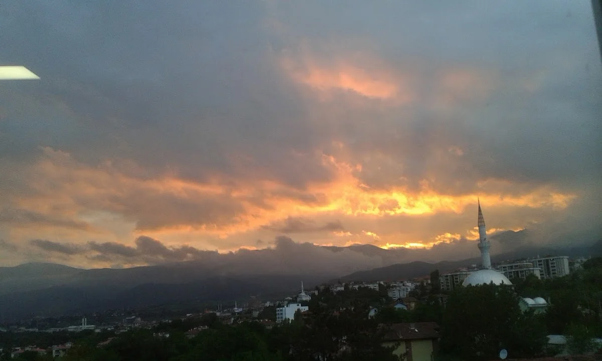 Katip Çelebi Kyk Kız Öğrenci Yurdu Fotoğraf3