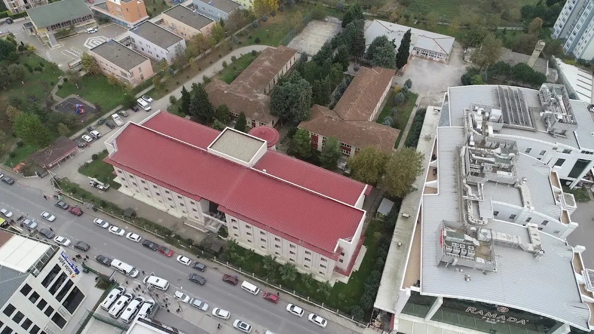 Kocaeli Zekiye Gündoğdu Kyk Kız Öğrenci Yurdu Cover