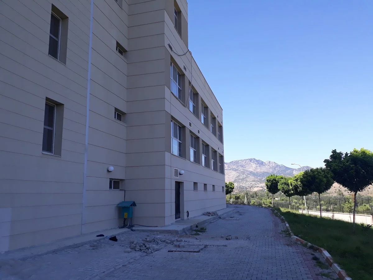 Kozan Kyk Kız Ve Erkek Öğrenci Yurdu Fotoğraf3