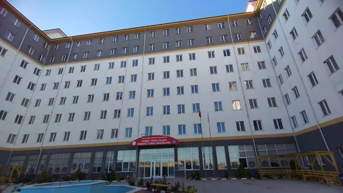 Mehmed Emin Tokadi Kyk Kız Öğrenci Yurdu Fotoğraf2