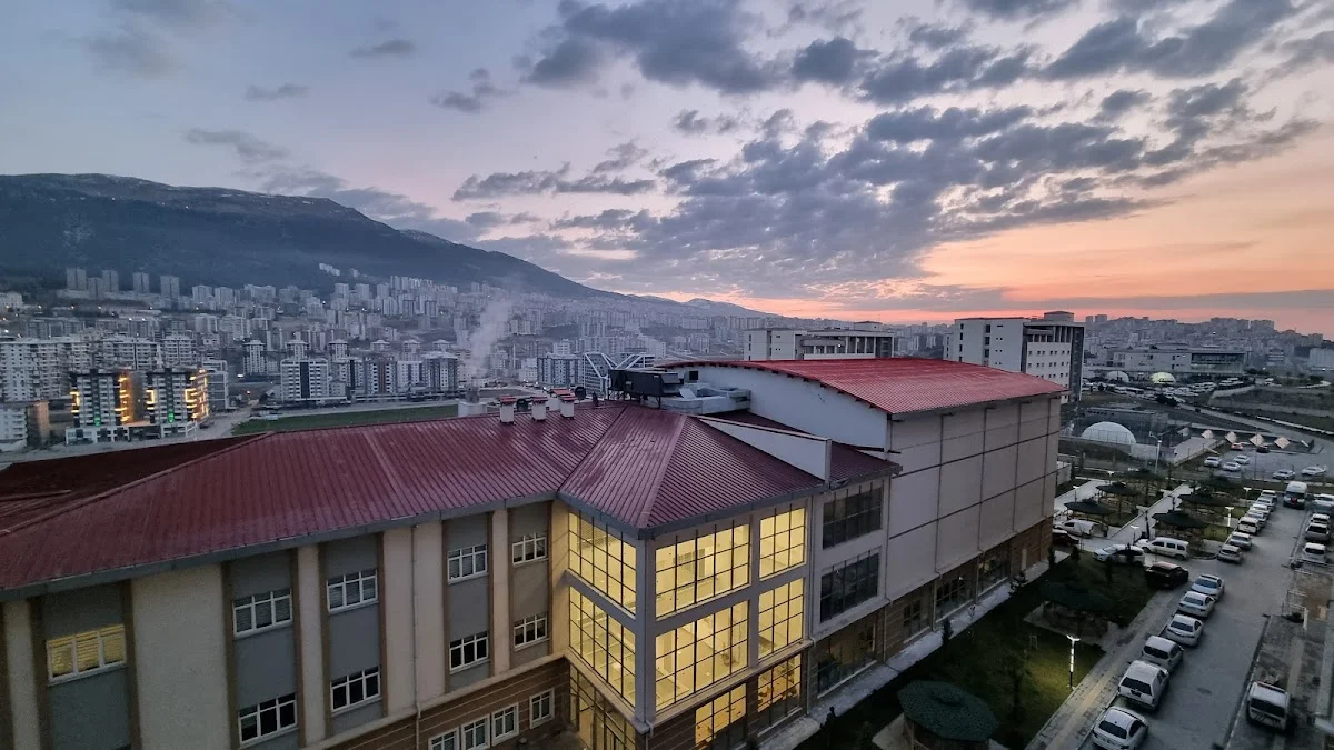 Münür Özkurt Kyk Kız Öğrenci Yurdu