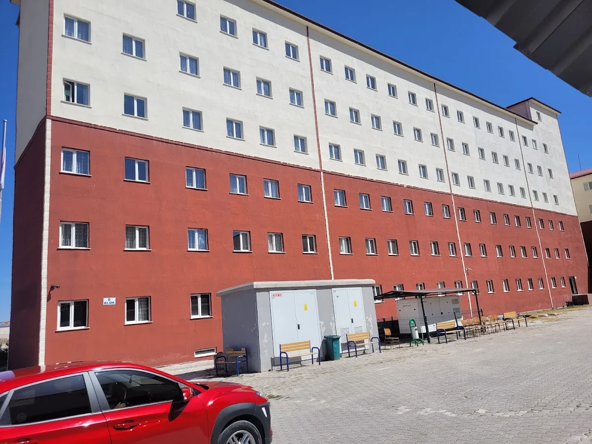 Murat Çobanoğlu Kyk Kız Öğrenci Yurdu Cover