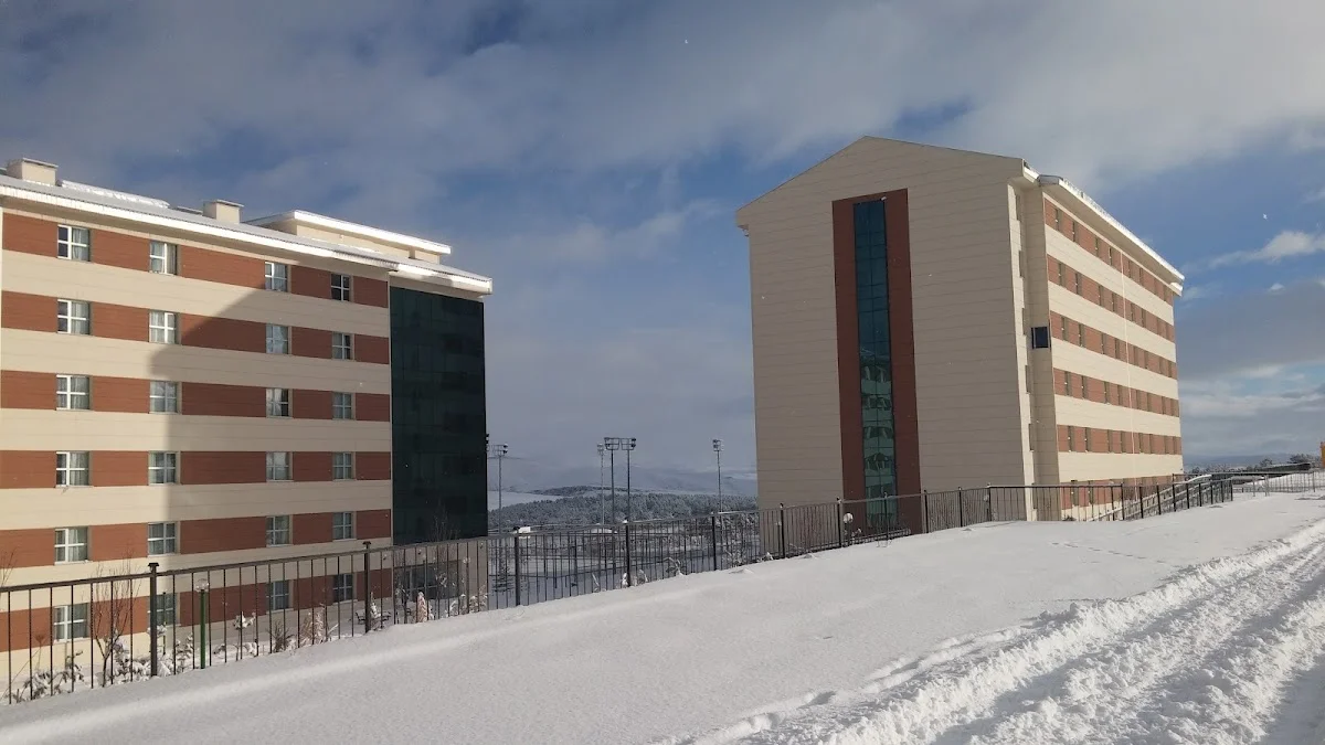 Niyazi Mısri Kyk Kız Öğrenci Yurdu