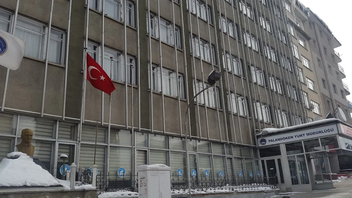 Palandöken Kyk Kız Ve Erkek Öğrenci Yurdu Cover