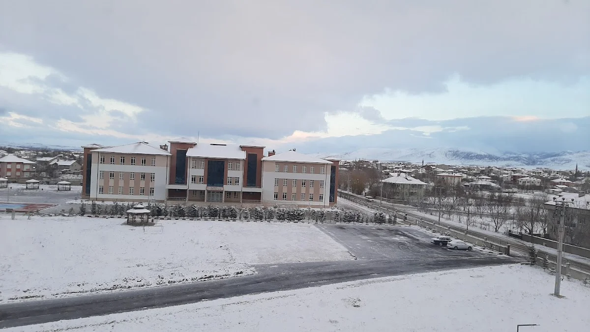 Şarkikaraağaç Kyk Kız Ve Erkek Öğrenci Yurdu Fotoğraf3