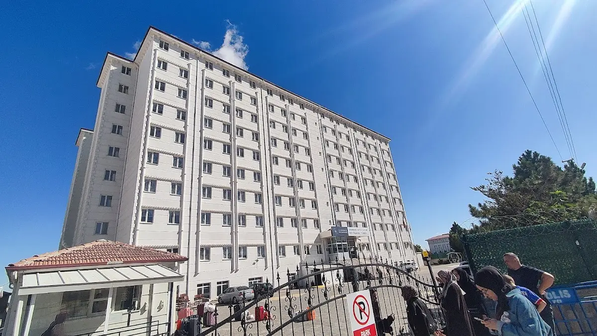 Seyyide Nefise Kyk Kız Öğrenci Yurdu Cover