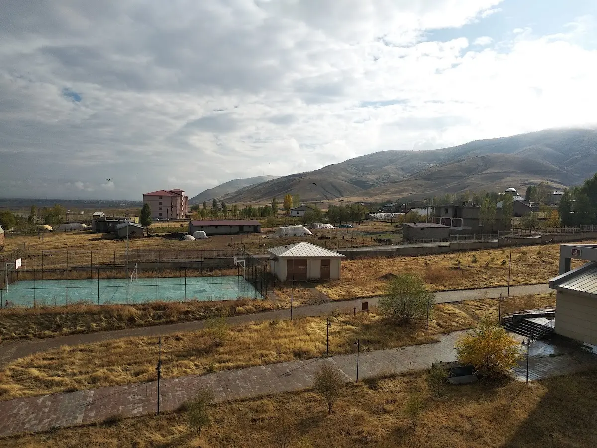 Sultan Alparslan Kyk Kız Öğrenci Yurdu Fotoğraf3