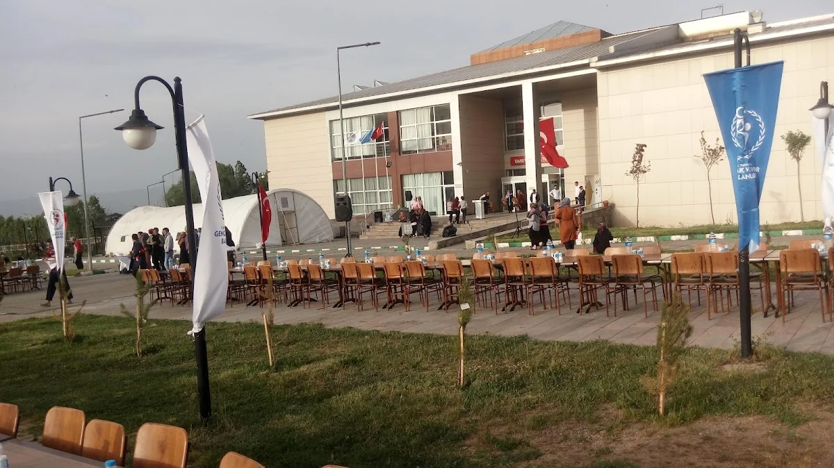 Sultan Alparslan Kyk Kız Öğrenci Yurdu Fotoğraf2