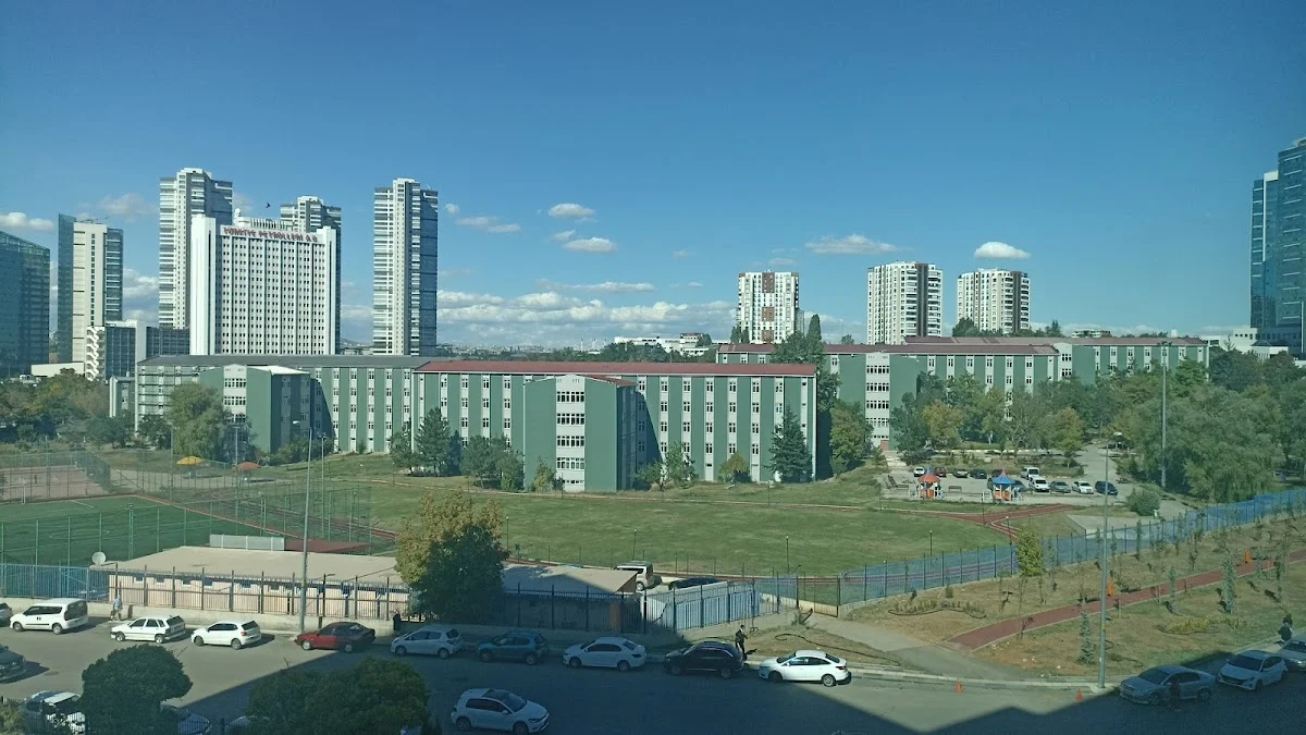 Tahsin Banguoğlu Kyk Erkek Öğrenci Yurdu