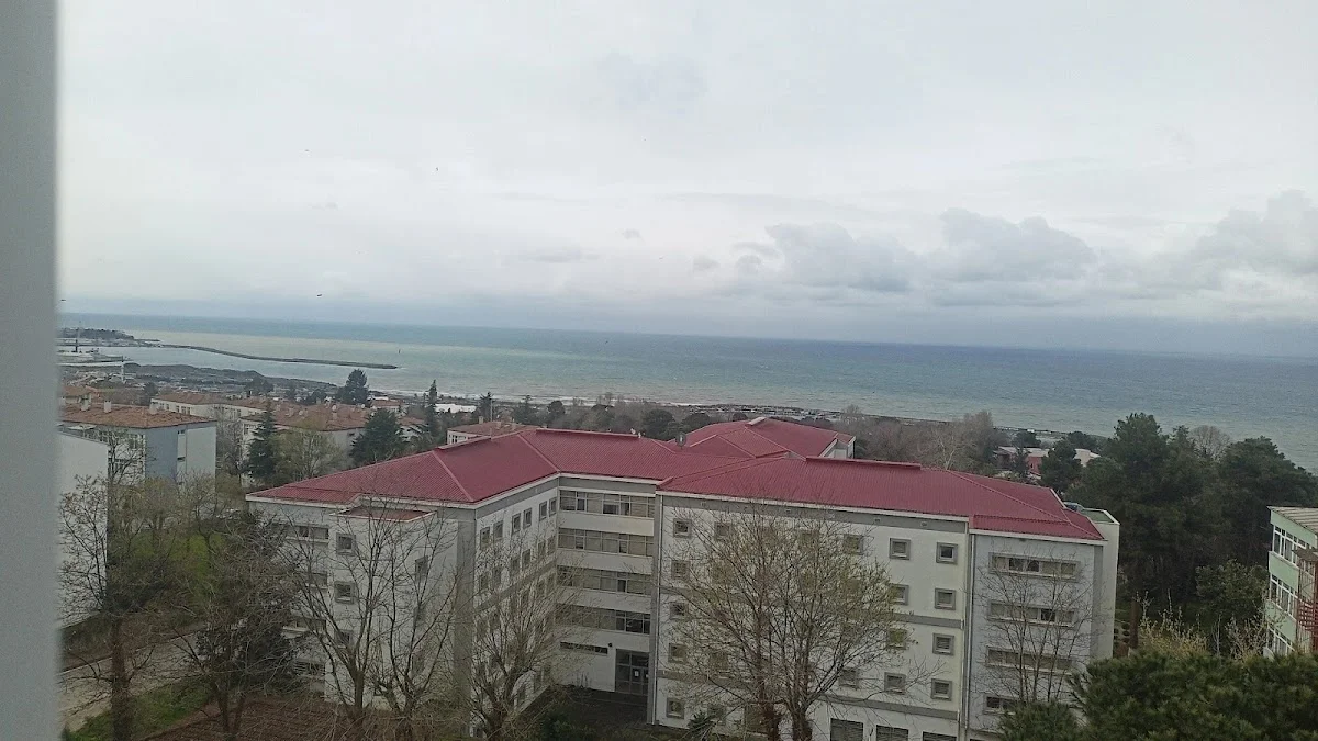 Trabzon Kyk Erkek Öğrenci Yurdu Cover