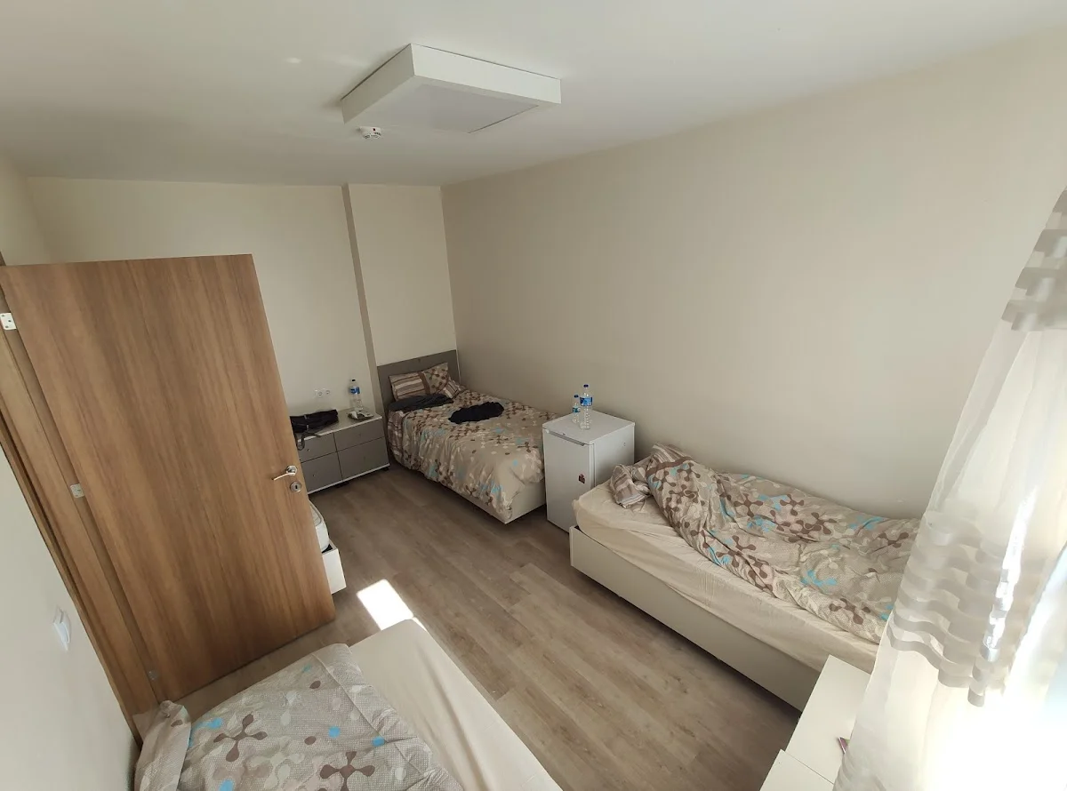 Van Kyk Erkek Öğrenci Yurdu Cover