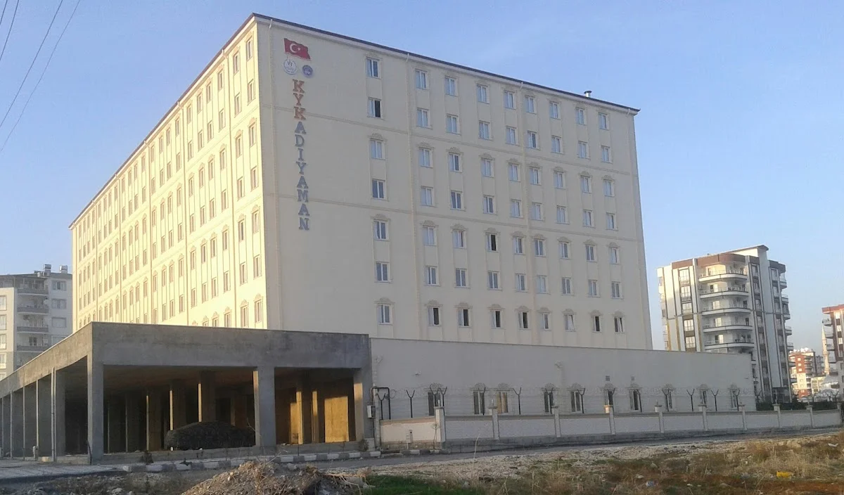 Yediyaman Kyk Erkek Öğrenci Yurdu