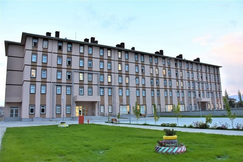 Şarkikaraağaç Kyk Kız Ve Erkek Öğrenci Yurdu