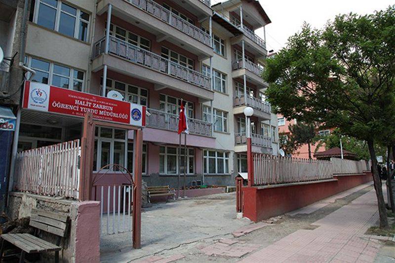 Gümüşhane Halit Zarbun Kyk Erkek Öğrenci Yurdu