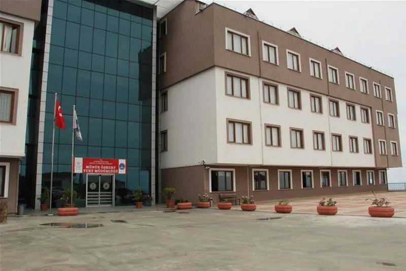 Münür Özkurt Kyk Kız Öğrenci Yurdu