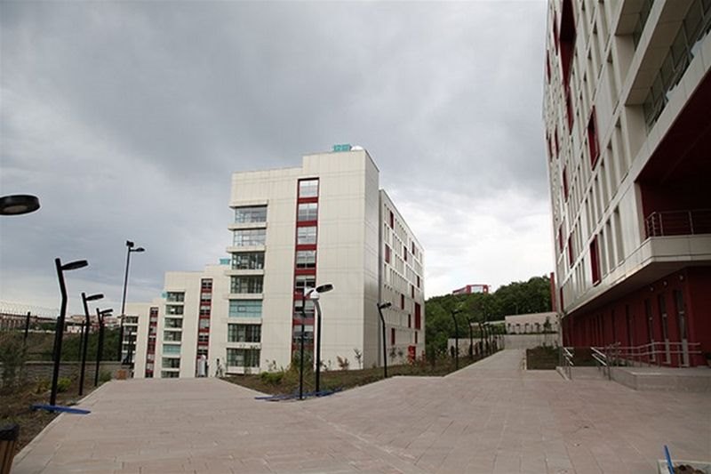 Münevver Ayaşlı Kyk Kız Öğrenci Yurdu