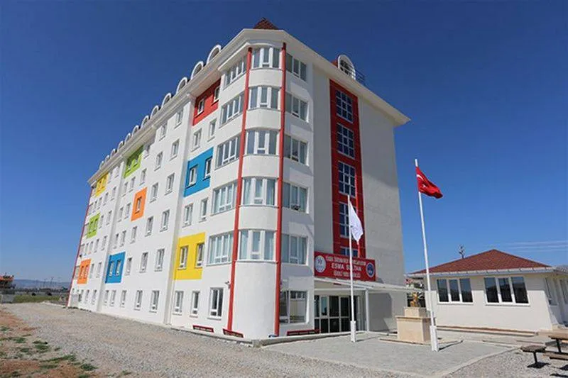 Esma Sultan Kyk Kız Ve Erkek Öğrenci Yurdu